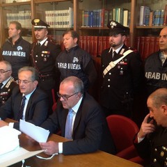 Spaccio, conferenza stampa dei Carabinieri