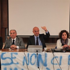 Conferenza stampa sul futuro dell'ospedale di Trani