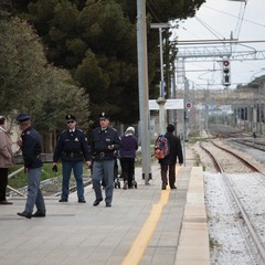 Controlli di Polizia nella stazione di Trani