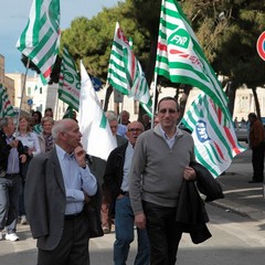 Corteo dei sindacati a Trani