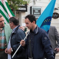 Corteo dei sindacati a Trani