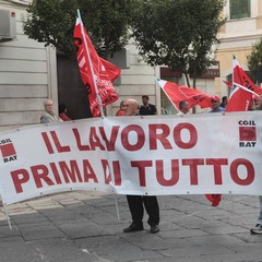 Corteo dei sindacati a Trani