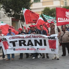 Corteo dei sindacati a Trani