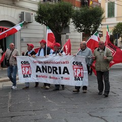 Corteo dei sindacati a Trani