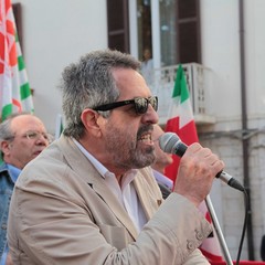 Corteo dei sindacati a Trani