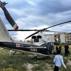 A Sant'Angelo atterra l'elicottero dei Carabinieri