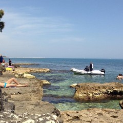 Sorpreso a pescare datteri, nuovo intervento della Capitaneria di Porto