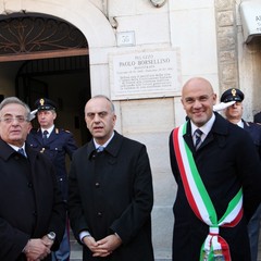 Cerimonia di intitolazione a Paolo Borsellino della palazzina confiscata al boss Annacondia