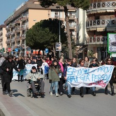 Manifestazione per l'ospedale di Trani del comitato L328