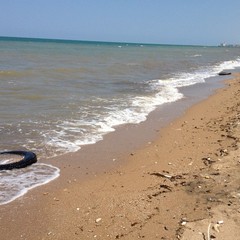 Mare sporco a Boccadoro