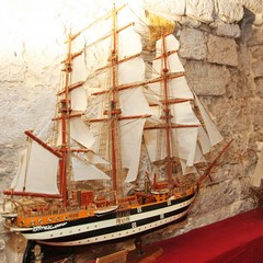 Mostra "Trani e il mare" presso palazzo Beltrani