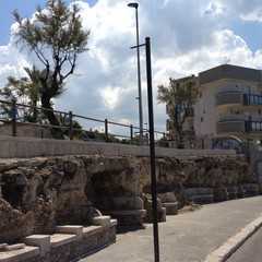 Nuovi impianti pubblicitari sul lungomare di Trani