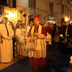 Omaggio floreale alla Madonna Immacolata