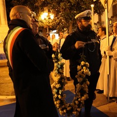 Omaggio floreale alla Madonna Immacolata