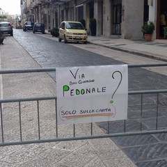 Via San Giorgio - auto in sosta