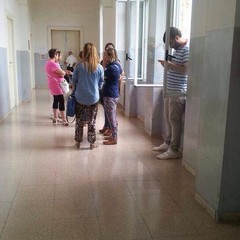 Salta la refezione scolastica, mamme in protesta al comune