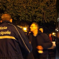 Striscioni e proteste anche a Trani