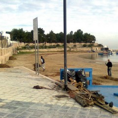 Ripulita la spiaggia di Colonna