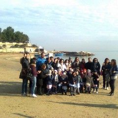 Ripulita la spiaggia di Colonna
