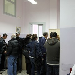 Protesta per la spesa sociale del Comune di Trani