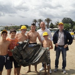 Spiagge pulite al lido di Colonna a Trani