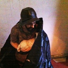 ​Riconsegnata anche l'ultima statua trafugata dal presepe di Scarcella