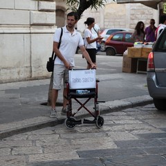 Flash Mob "Torno tra un minuto"