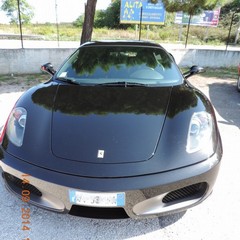 Raduno Ferrari, pranzo a Trani