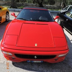 Raduno Ferrari, pranzo a Trani