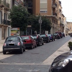 Transito e parcheggio selvaggio in Via San Giorgio