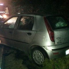 Scontro frontale sulla "Andria-Bisceglie": tre feriti