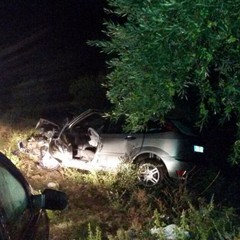 Scontro frontale sulla "Andria-Bisceglie": tre feriti