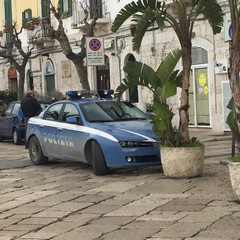 Tenta il furto di una Fiat 500 in zona Porto
