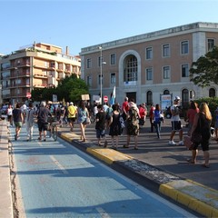 Manifestazione "pro mare" a Trani