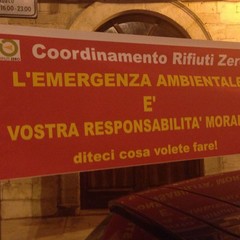 protesta rifiuti zero consiglio comunale 1