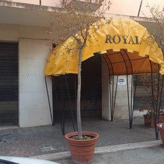 Chiuso l'Hotel Royal