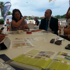 "Job Day on the beach"