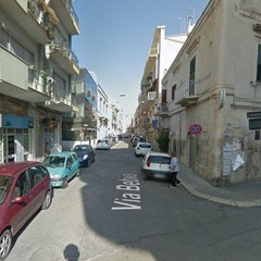 In via Bebio vince l'anarchia