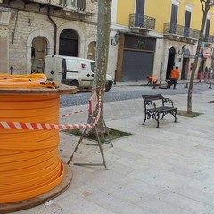 lavori fibra ottica in via Mario Pagano