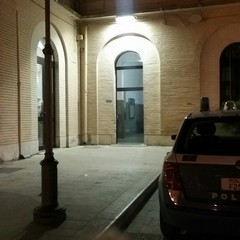 Finisce sotto un treno, muore donna senzatetto