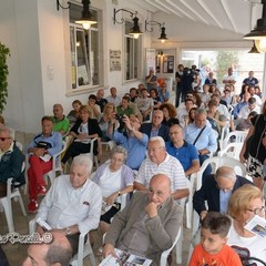 Manifestazione del calcio femminile tranese alla Lega Navale