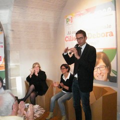 Debora Ciliento e Amedeo Bottaro alle ultime battute: ospiti Elena Gentile e Iaia Calvio