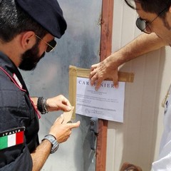 Carabinieri sequestrano capannone via Papa Giovanni XXIII