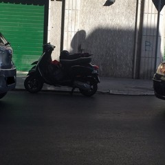 Auto contro scooter in corso Imbriani, ferito un sedicenne