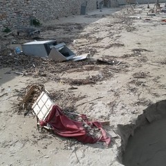 Lido Matinelle - opere d'arte rifiuti