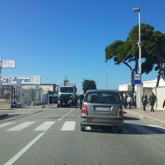 Nuova segnaletica stradale in via Barletta