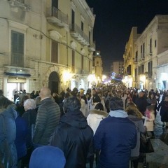 Benedizione del presepe artistico in Piazza Libertà - Natale 2015