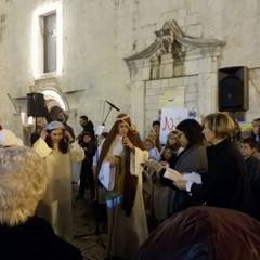 Benedizione del presepe artistico in Piazza Libertà - Natale 2015