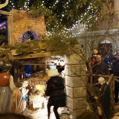 Benedizione del presepe artistico in Piazza Libertà - Natale 2015