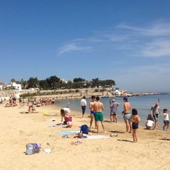 spiaggia di Colonna prima domenica di mare